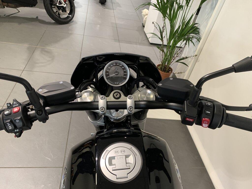 R 12