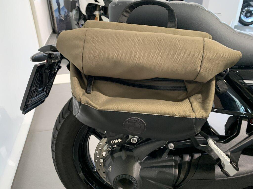 R 12