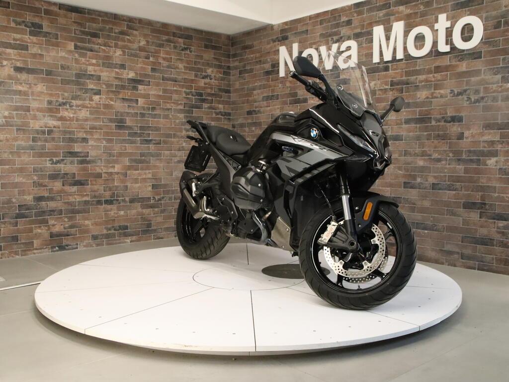R 1300 RS