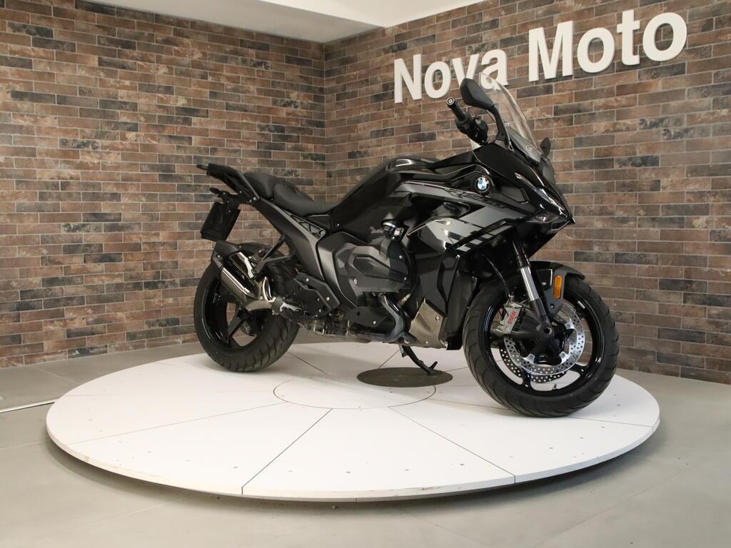 R 1300 RS