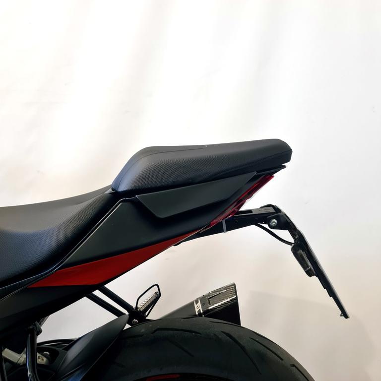 RS 457