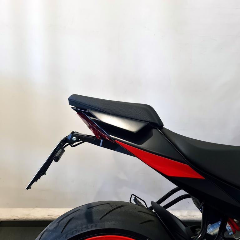 RS 457