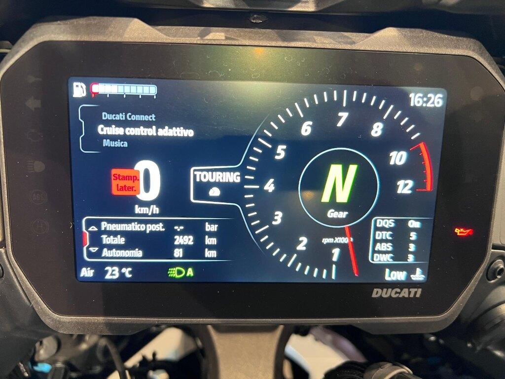 MULTISTRADA V4