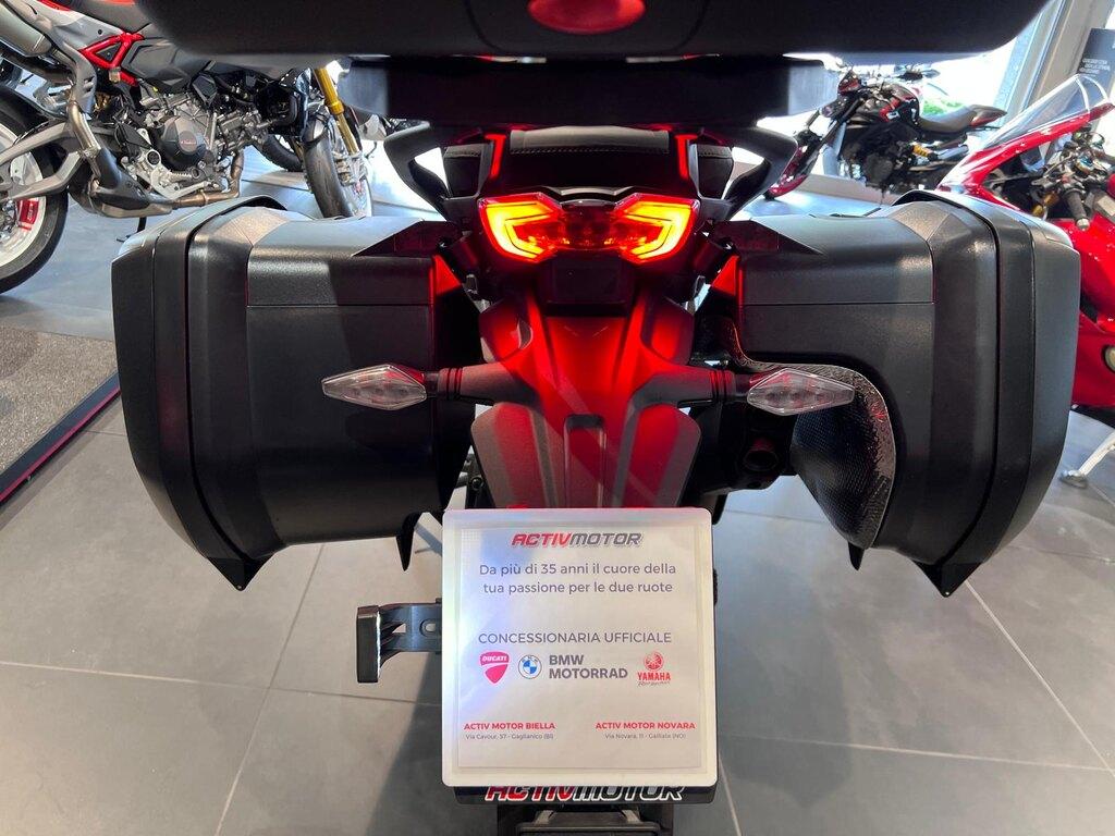 MULTISTRADA V4