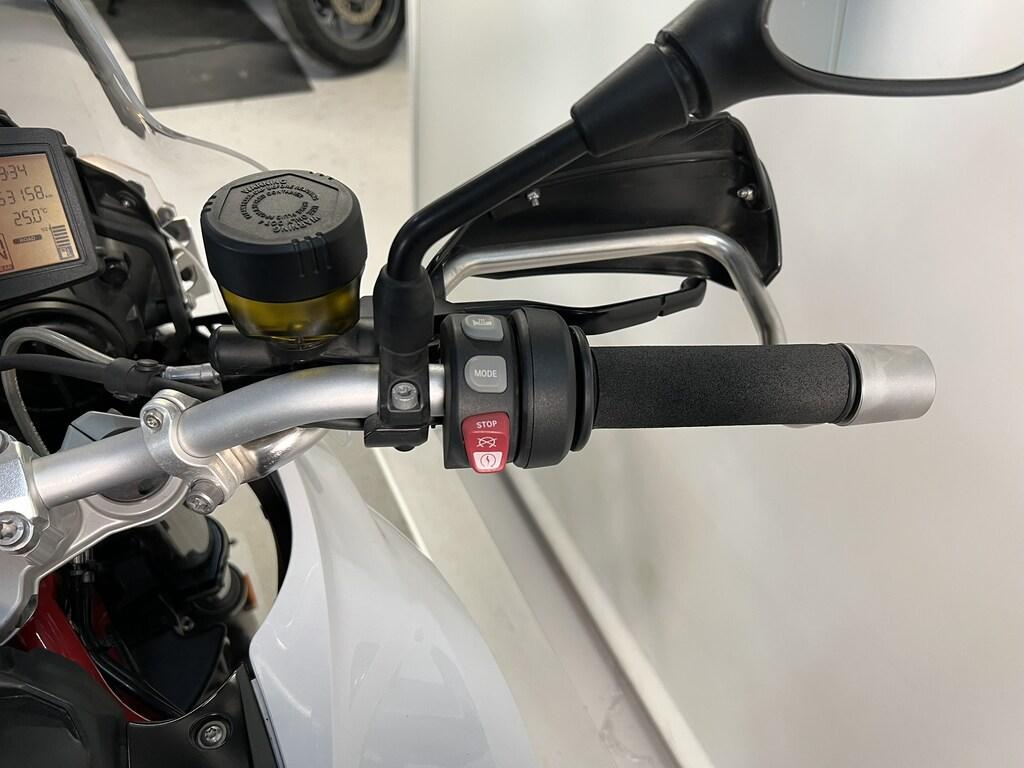 F 700 GS