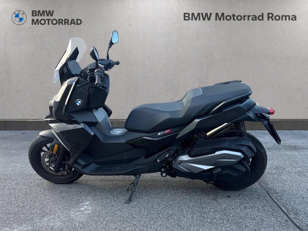C 400 X