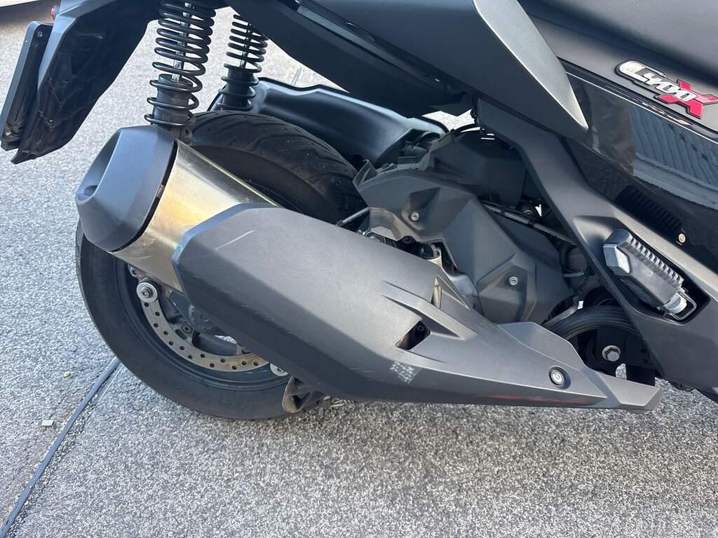 C 400 X
