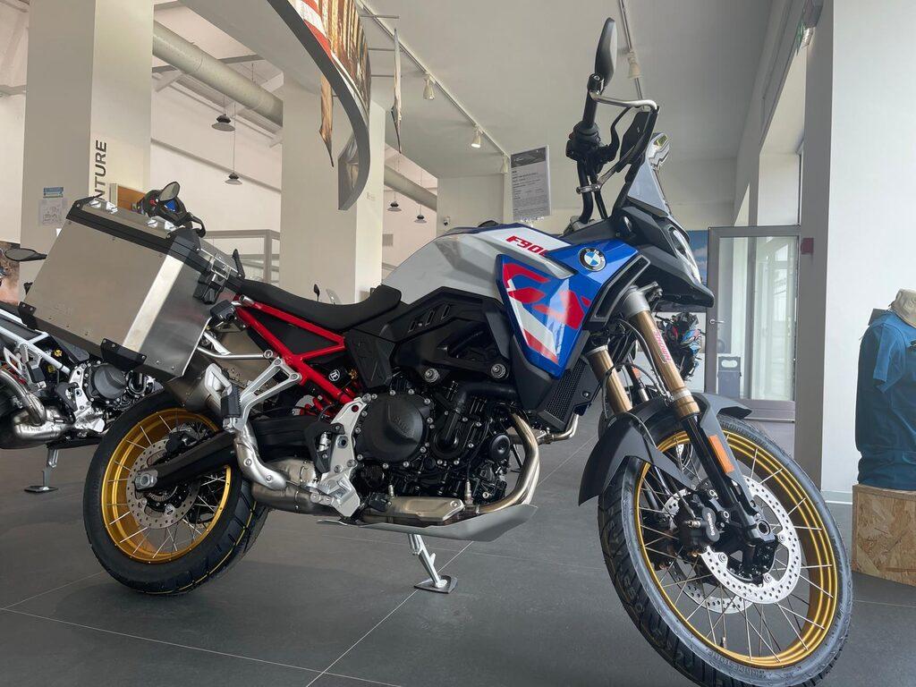 F 900 GS