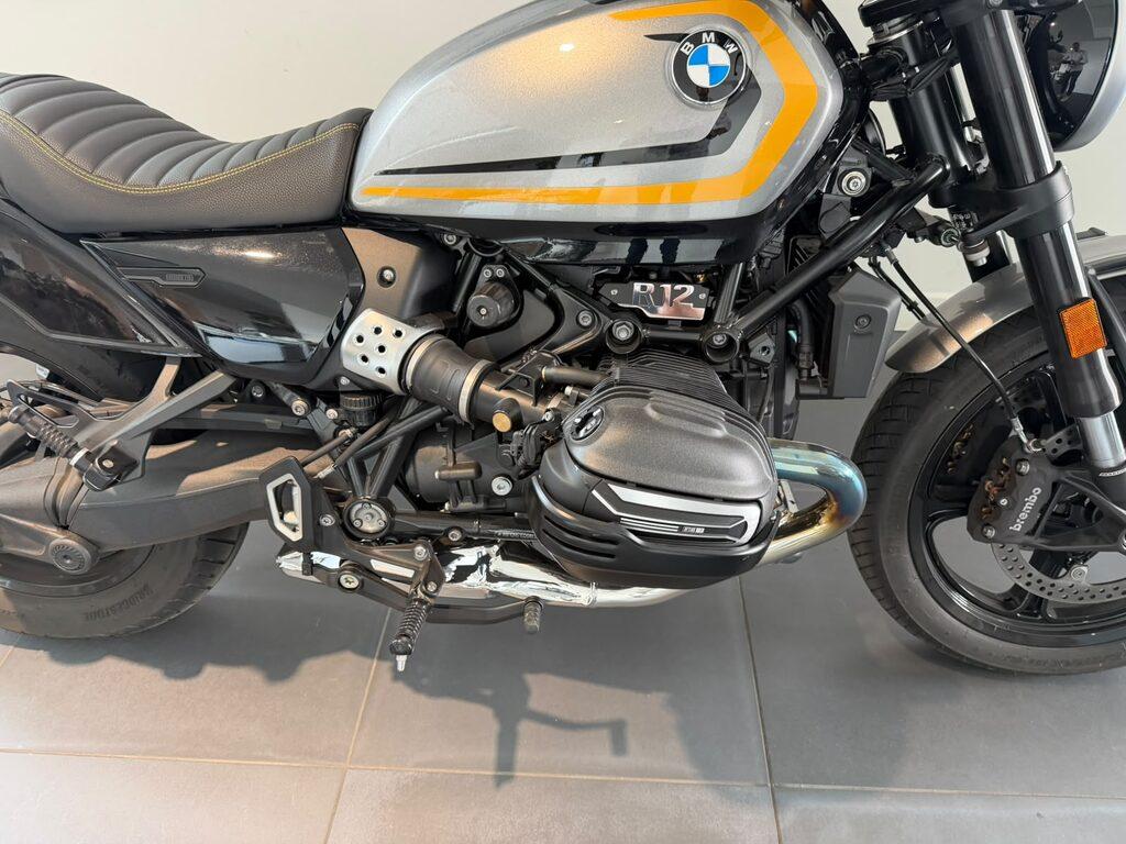 R 12