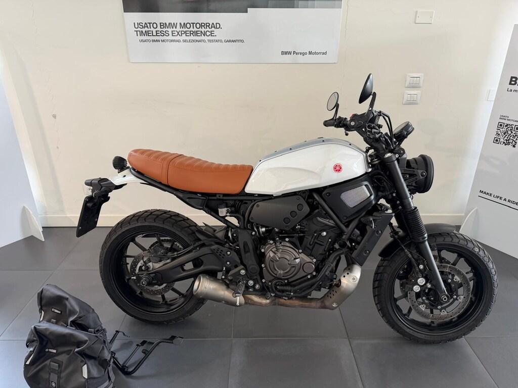 XSR 700