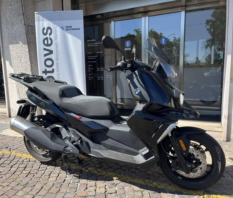 C 400 X