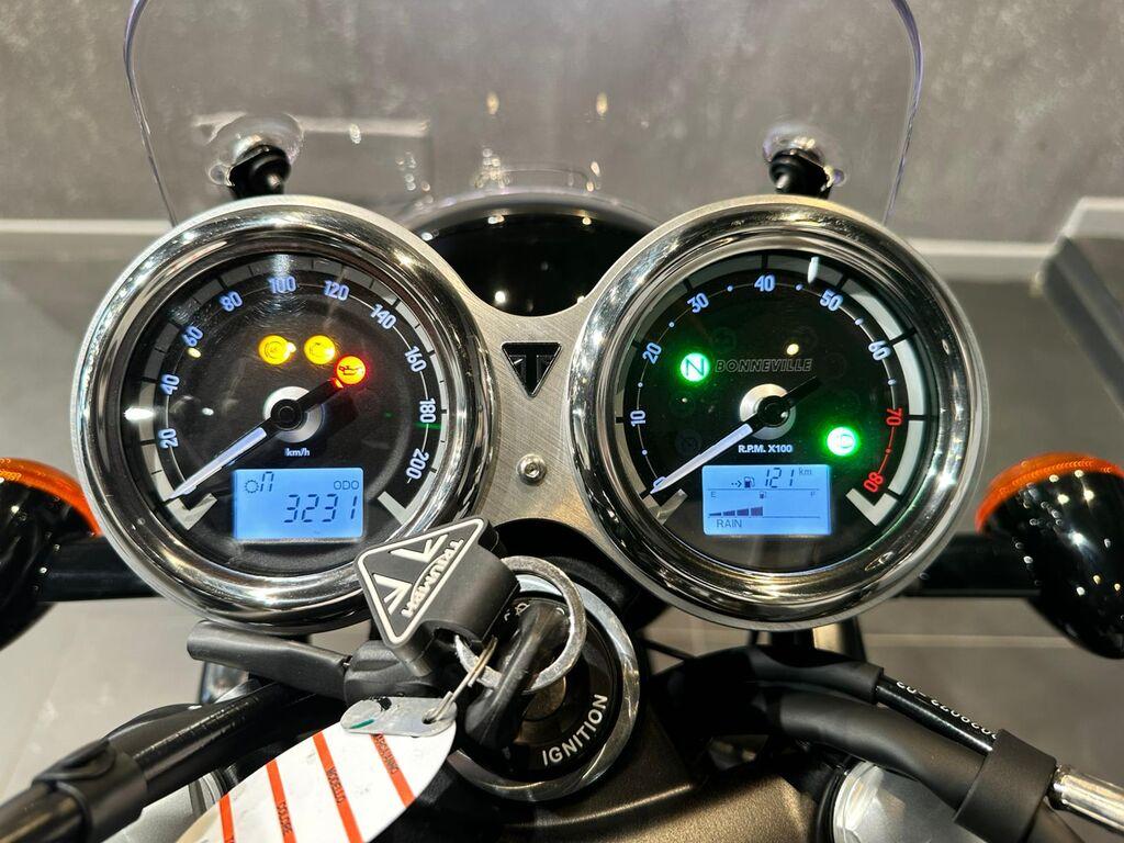 BONNEVILLE 1200 T120
