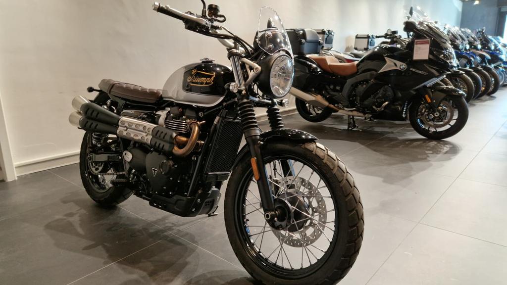 SCRAMBLER 900