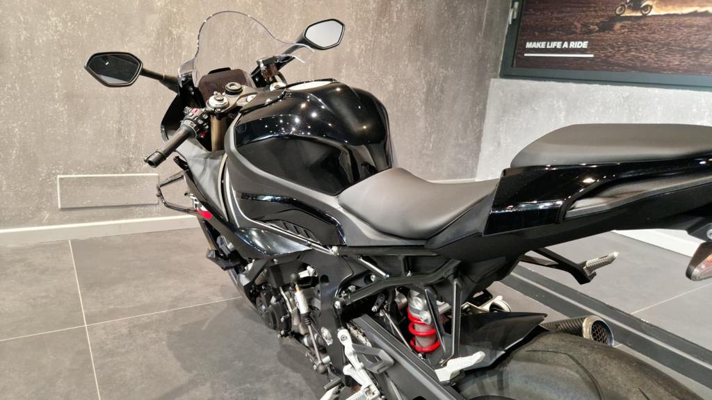S 1000 RR