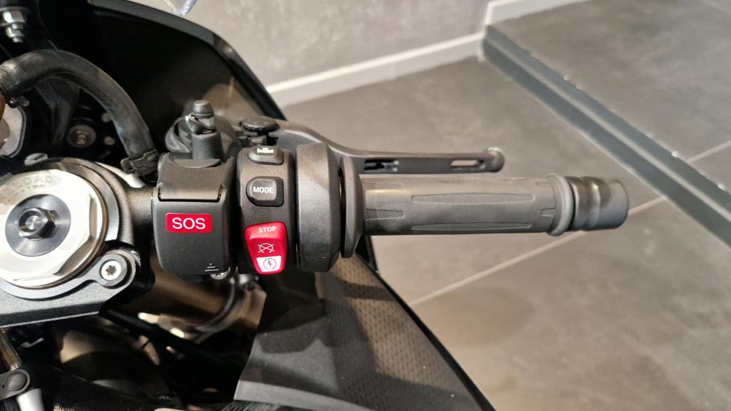 S 1000 RR