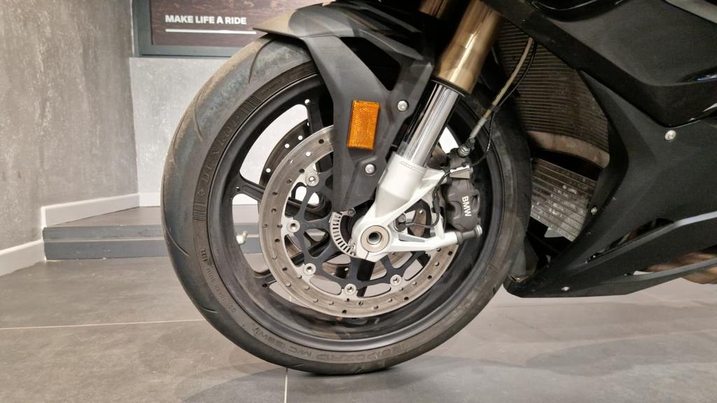 S 1000 RR