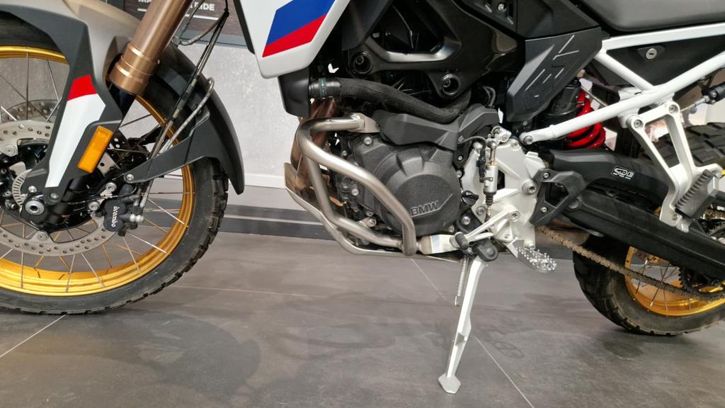 F 900 GS