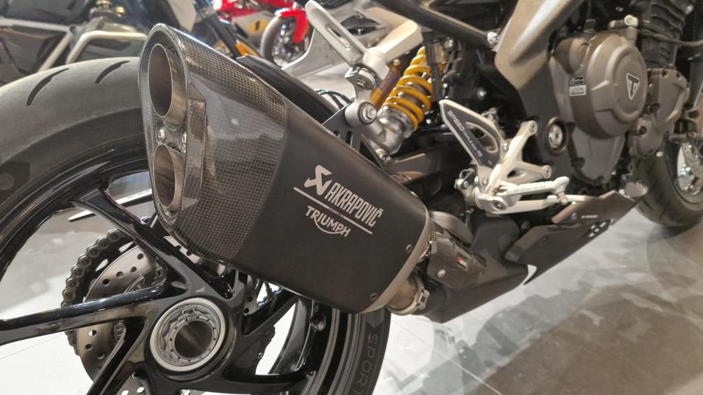 SPEED TRIPLE 1200