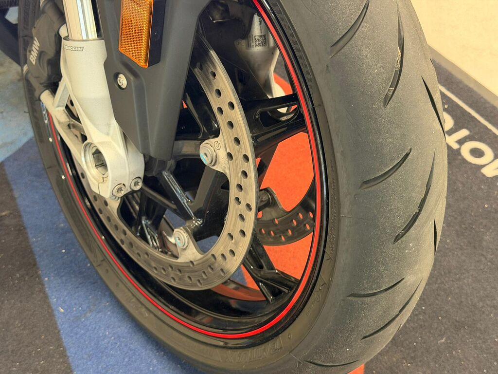 S 1000 RR