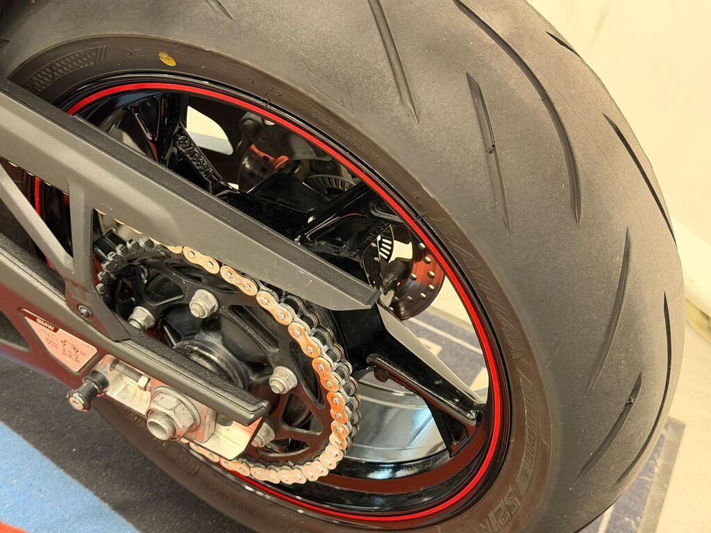S 1000 RR