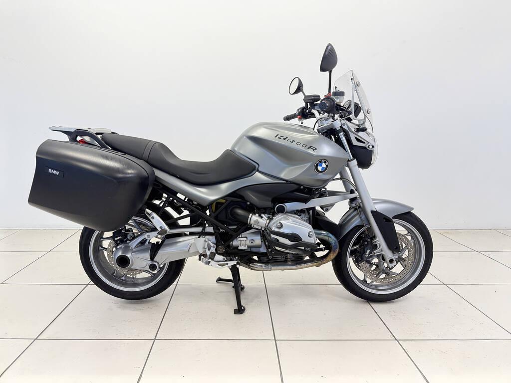 R 1200 R