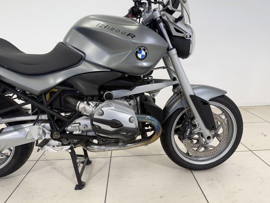 R 1200 R