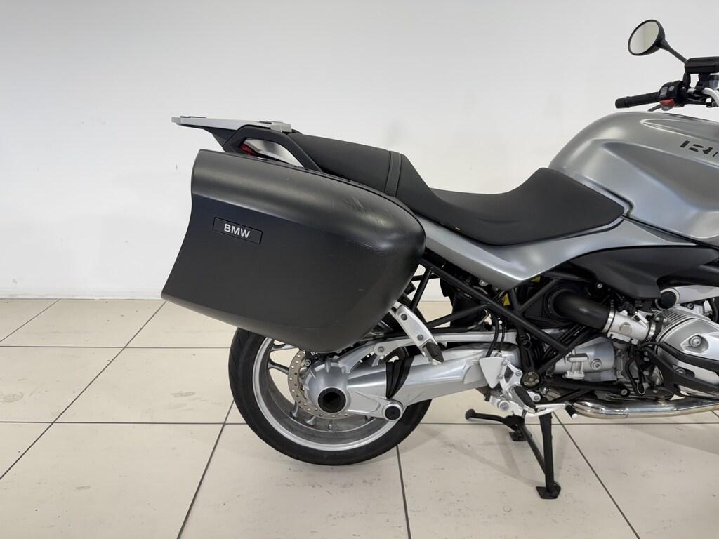 R 1200 R