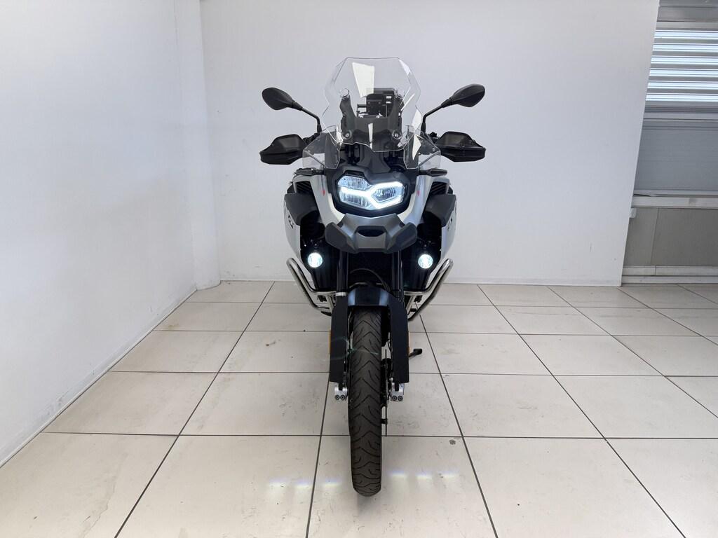 F 900 GS