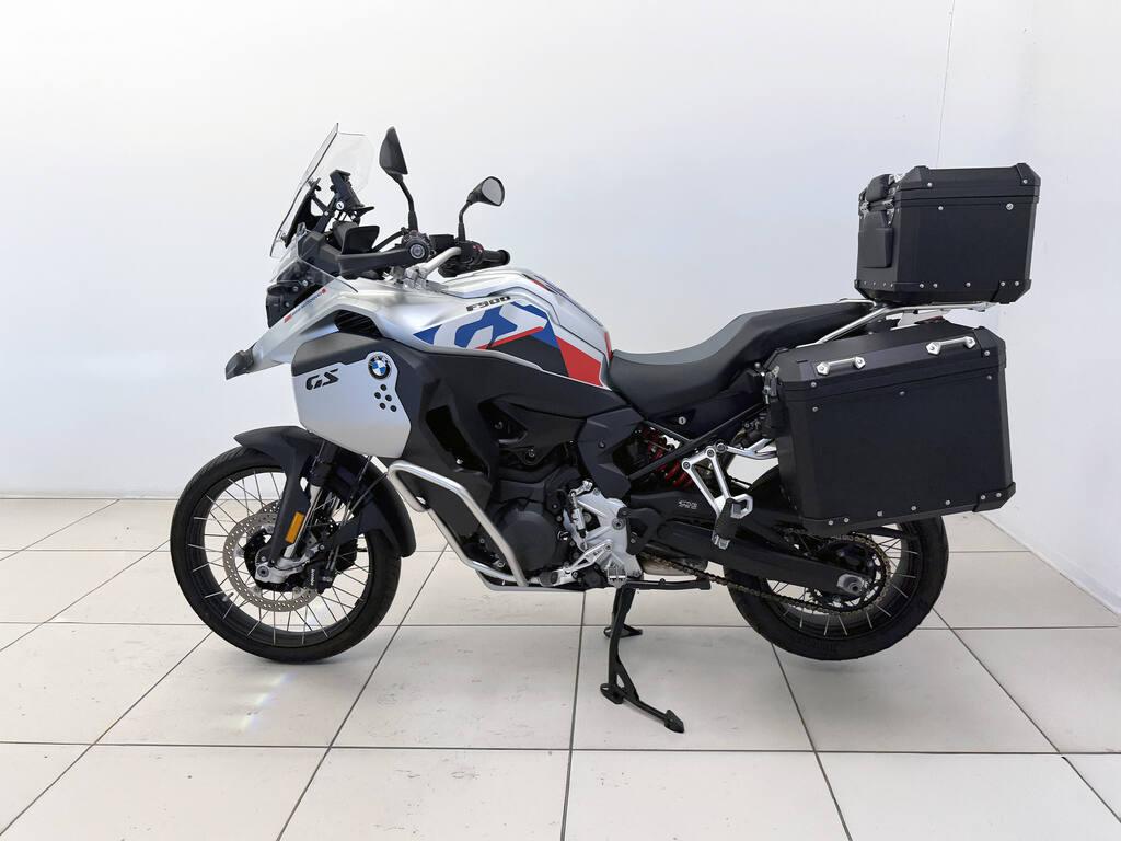F 900 GS