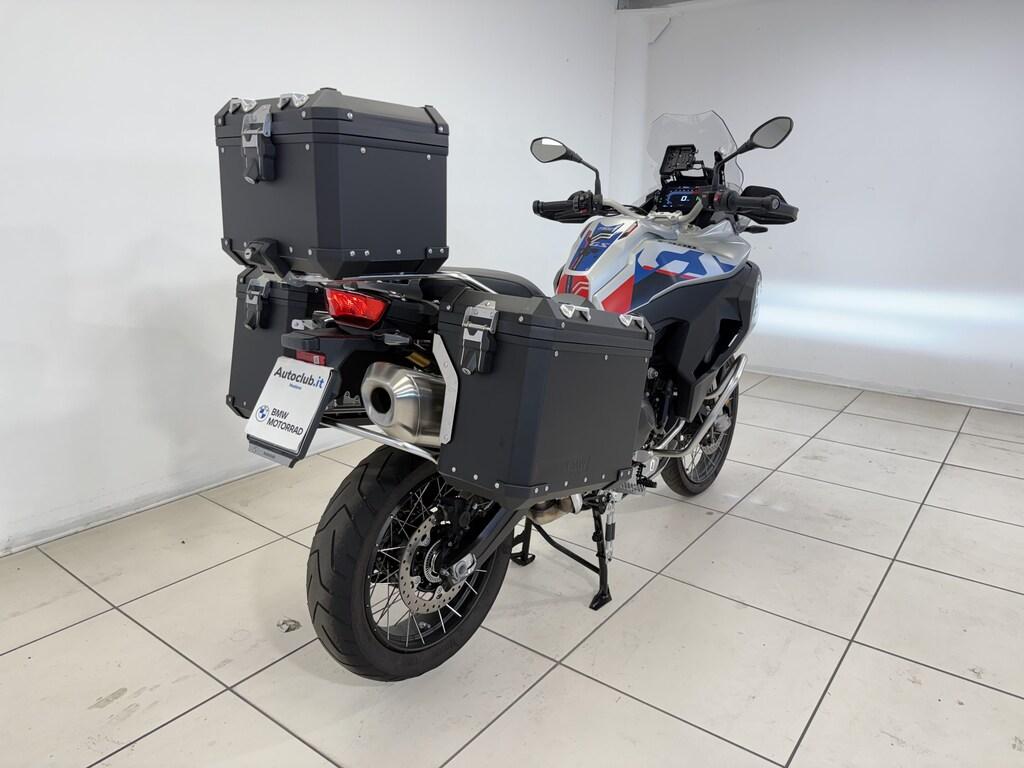 F 900 GS