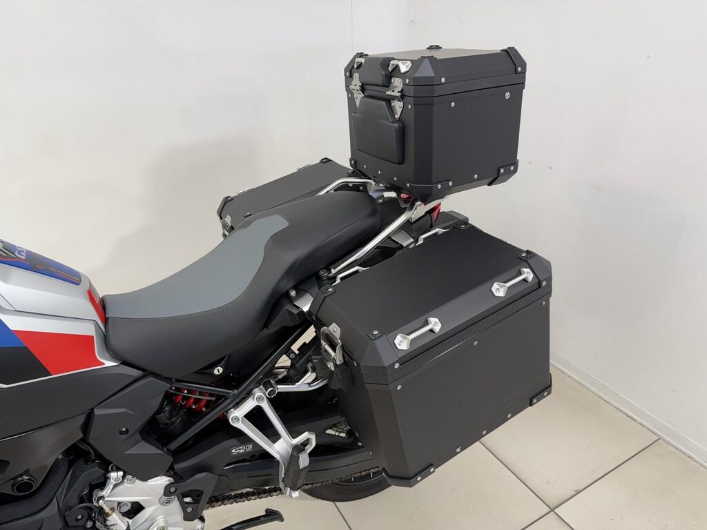 F 900 GS