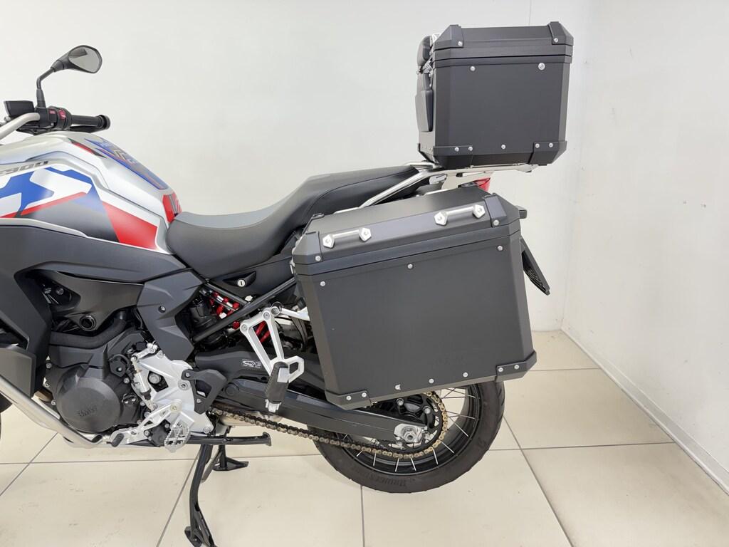 F 900 GS