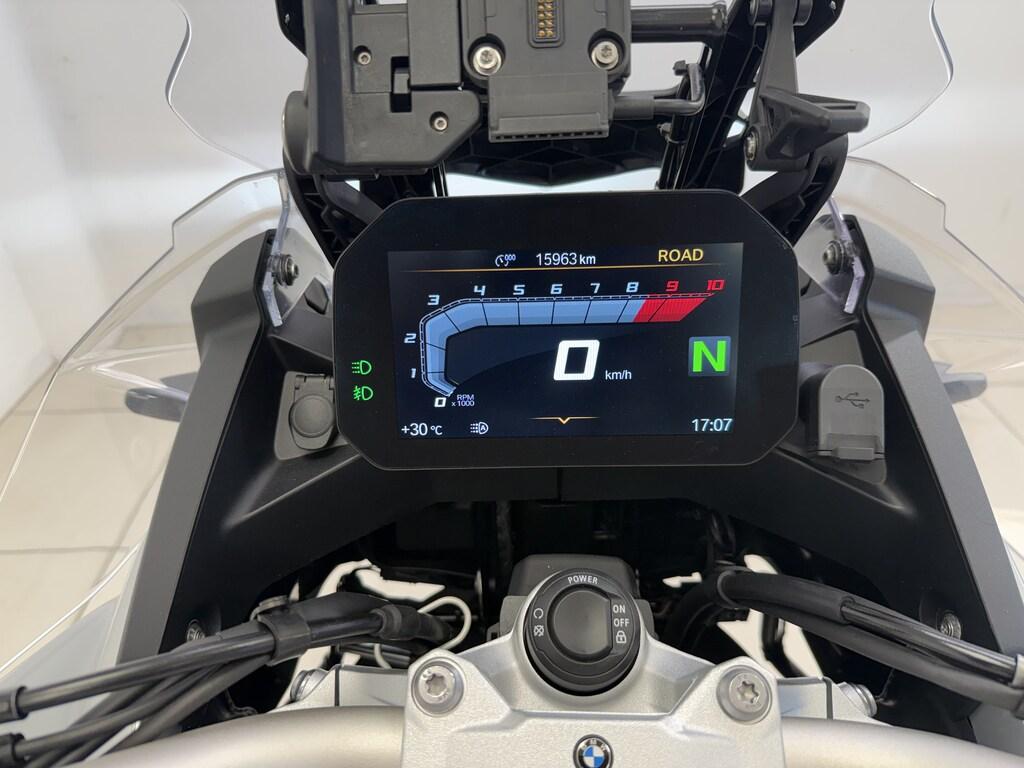 F 900 GS