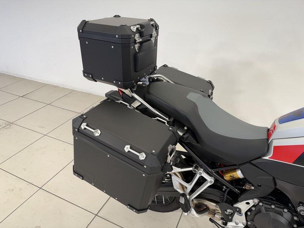 F 900 GS