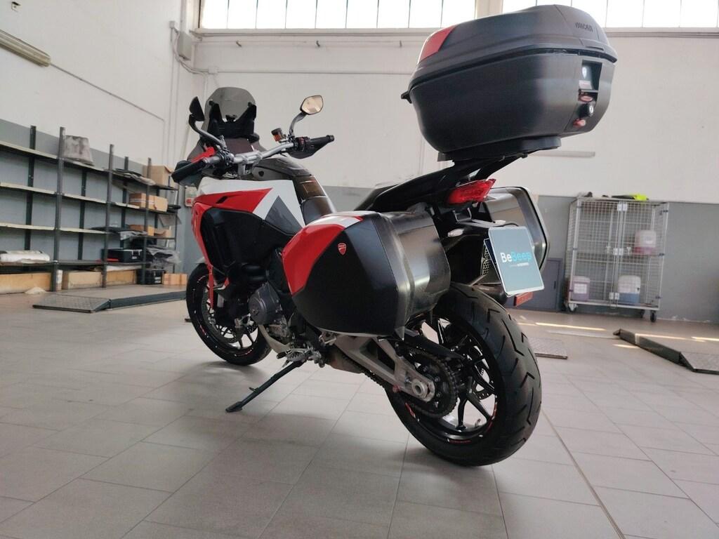 MULTISTRADA V4