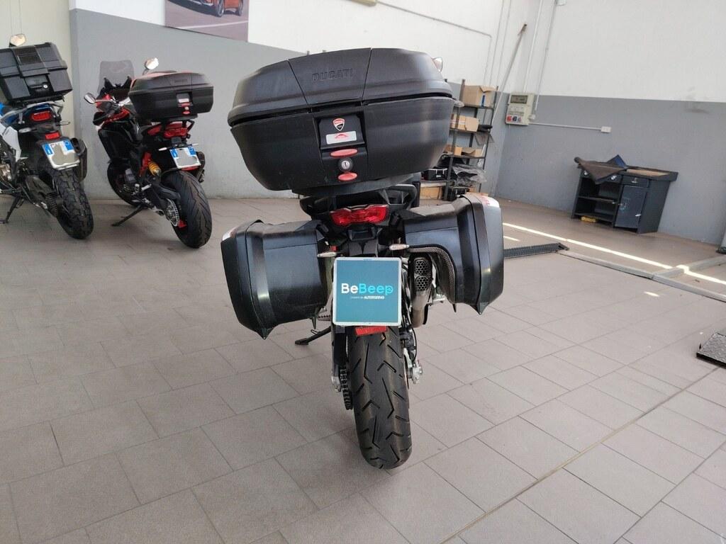 MULTISTRADA V4