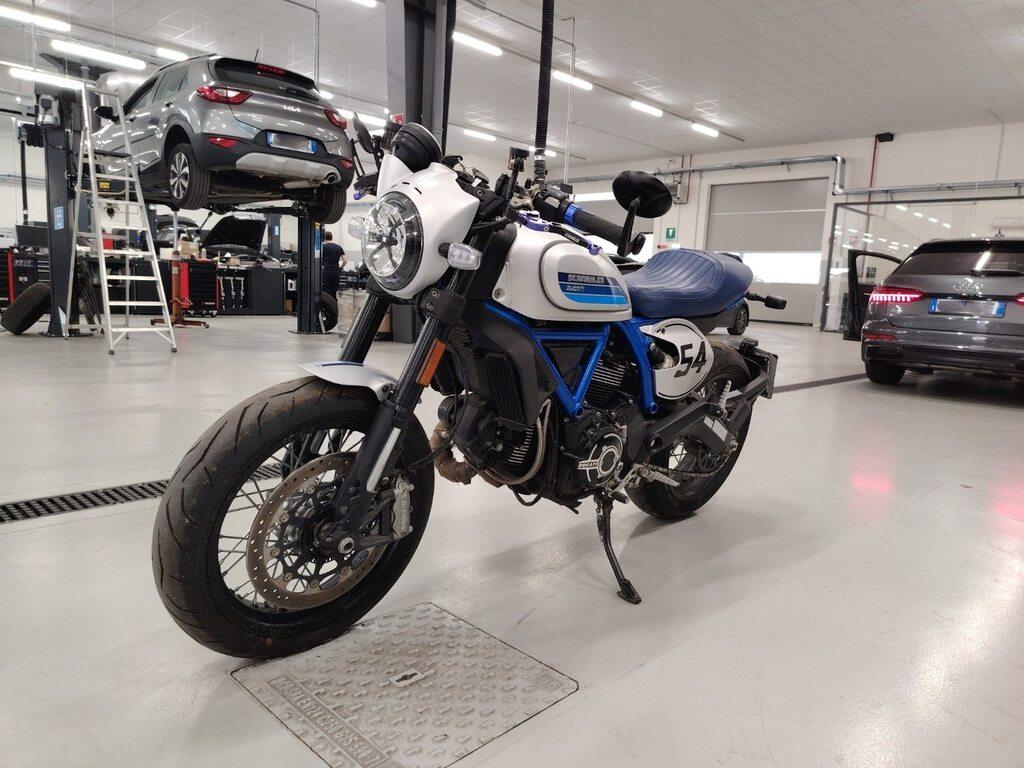 SCRAMBLER 800