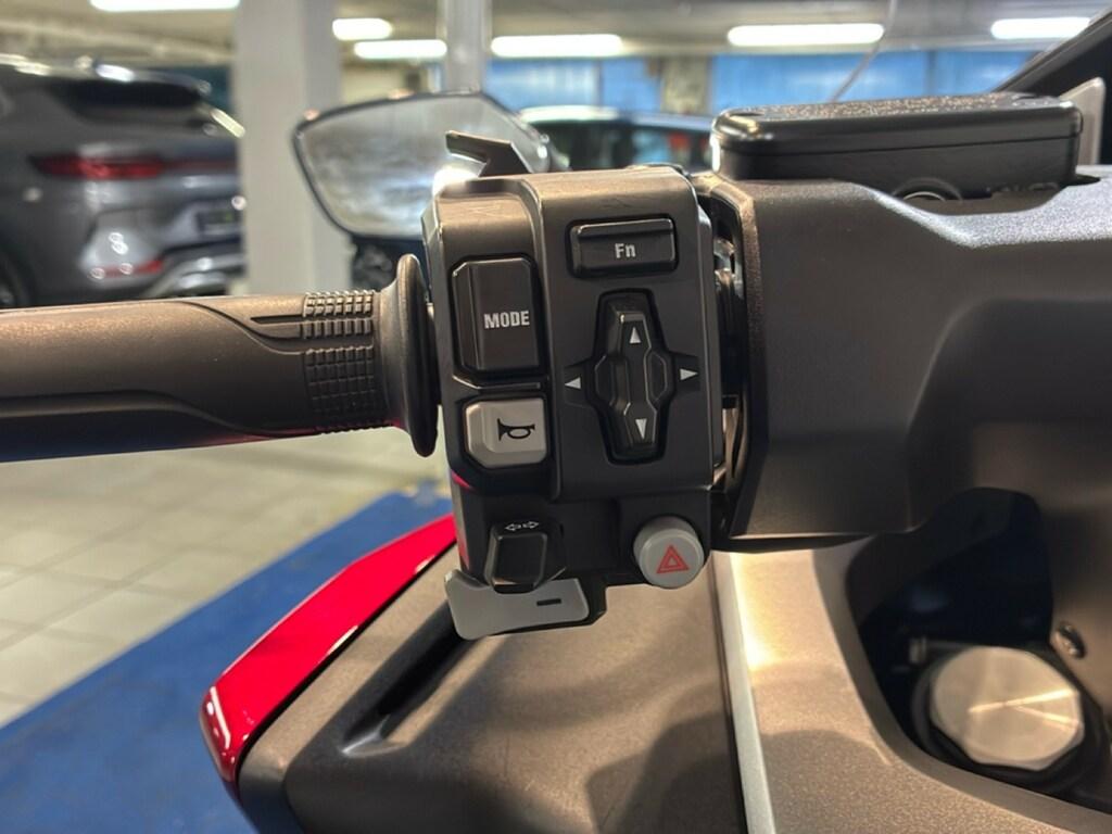 FORZA 750