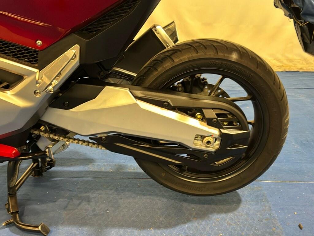 FORZA 750