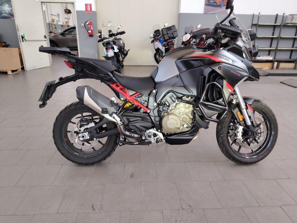 MULTISTRADA V4