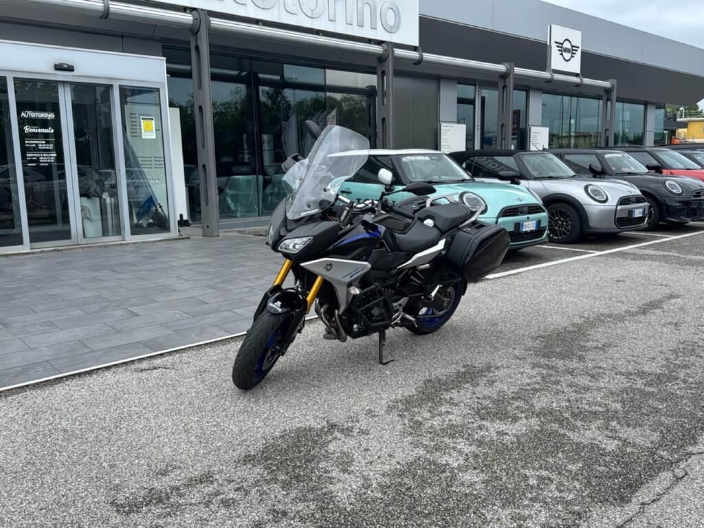 TRACER 900