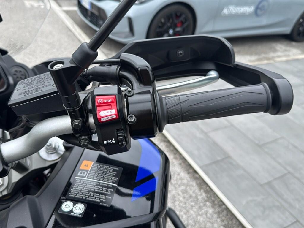 TRACER 900