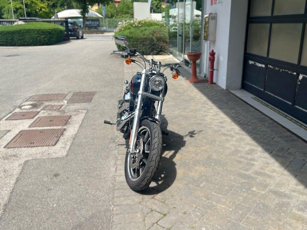 DYNA LOWRIDER 1690
