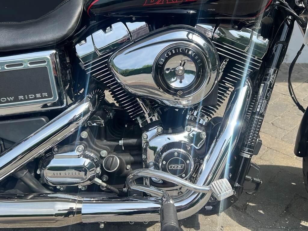 DYNA LOWRIDER 1690