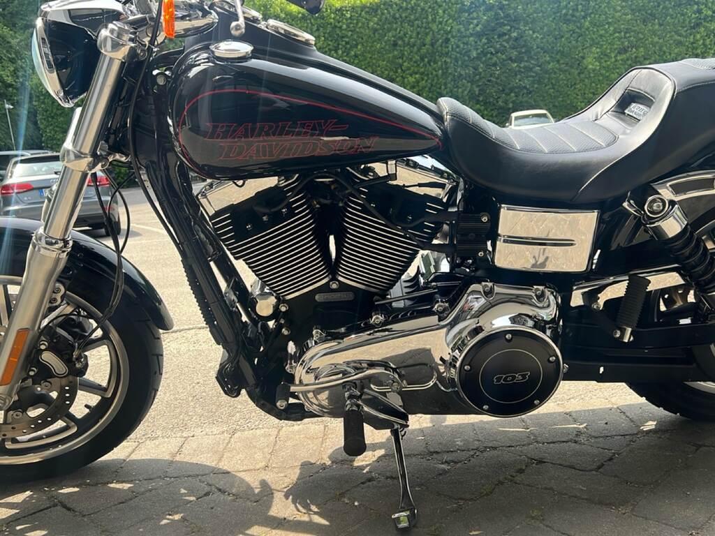 DYNA LOWRIDER 1690