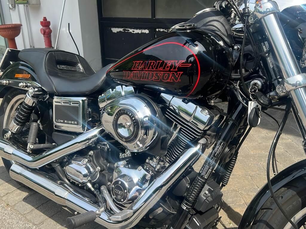 DYNA LOWRIDER 1690