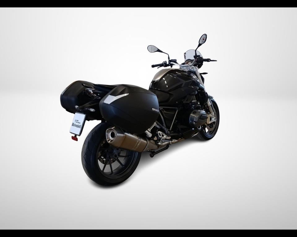 R 1200 R