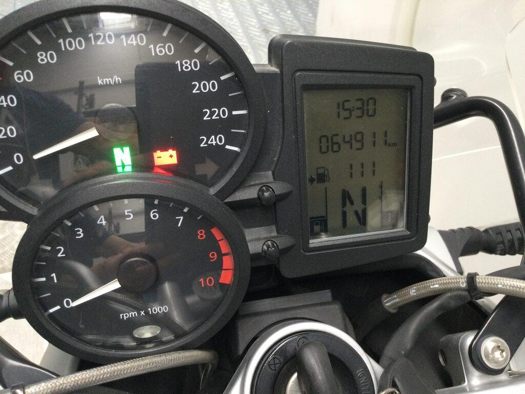 R 1200 R