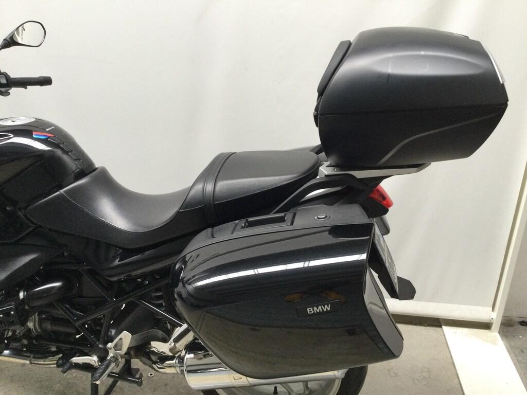 R 1200 R