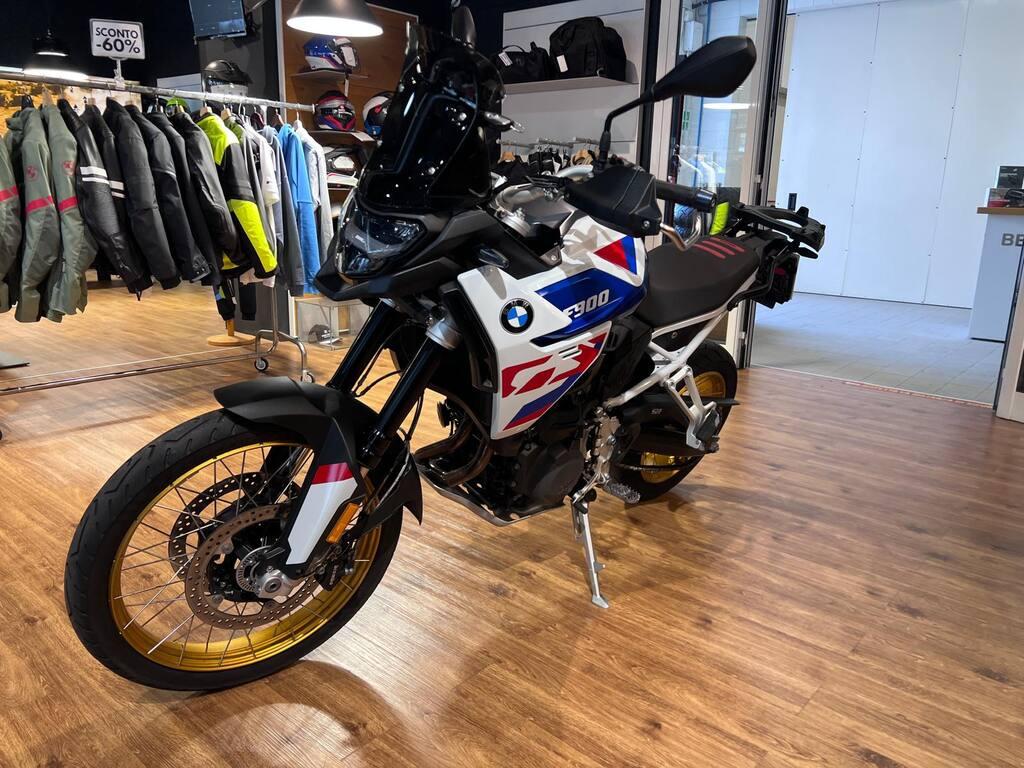 F 900 GS